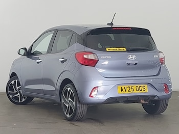 Used Hyundai i10 2025 for sale - 79020234: Photo