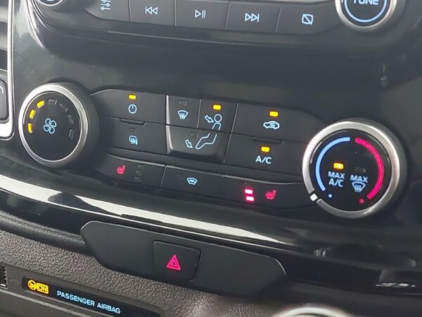 Used Ford Transit Custom 2022 for sale - 75686641: Photo 15