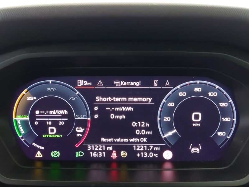 Used Audi Q4 e-tron 2023 for sale - 78071354: Photo 10