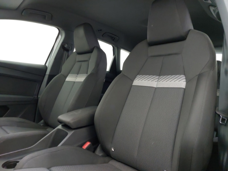 Used Audi Q4 e-tron 2023 for sale - 78071354: Photo 12