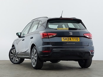 Used SEAT Arona 2024 for sale - 75718743: Photo