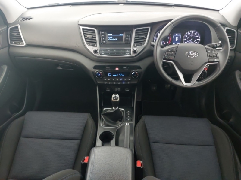 Used Hyundai TUCSON 2017 for sale - 77956802: Photo 2