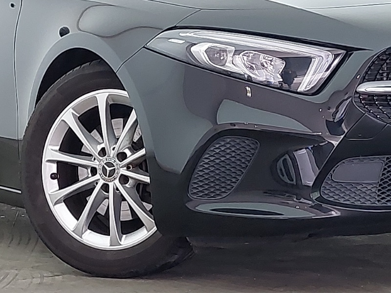Used Mercedes-Benz A-Class 2020 for sale - 76365387: Photo 9