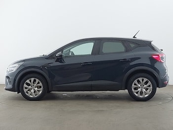 Used Renault Captur 2022 for sale - 75583960: Photo