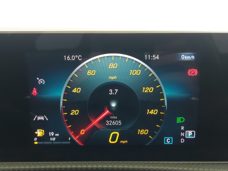 Used Mercedes-Benz CLA 2019 for sale - 76907217: Photo 10