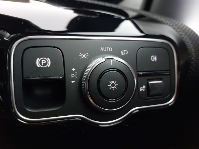 Used Mercedes-Benz CLA 2019 for sale - 76907217: Photo 18