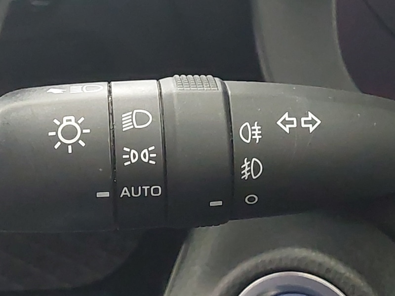 Used Toyota Yaris Cross 2022 for sale - 77352665: Photo 17