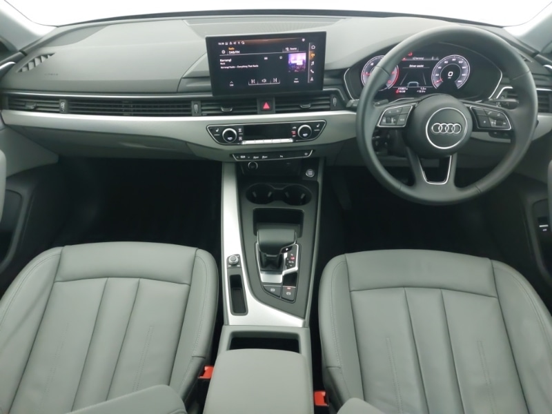 Used Audi A4 2021 for sale - 77265107: Photo 2