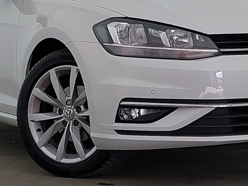 Used Volkswagen Golf 2018 for sale - 78023511: Photo 9