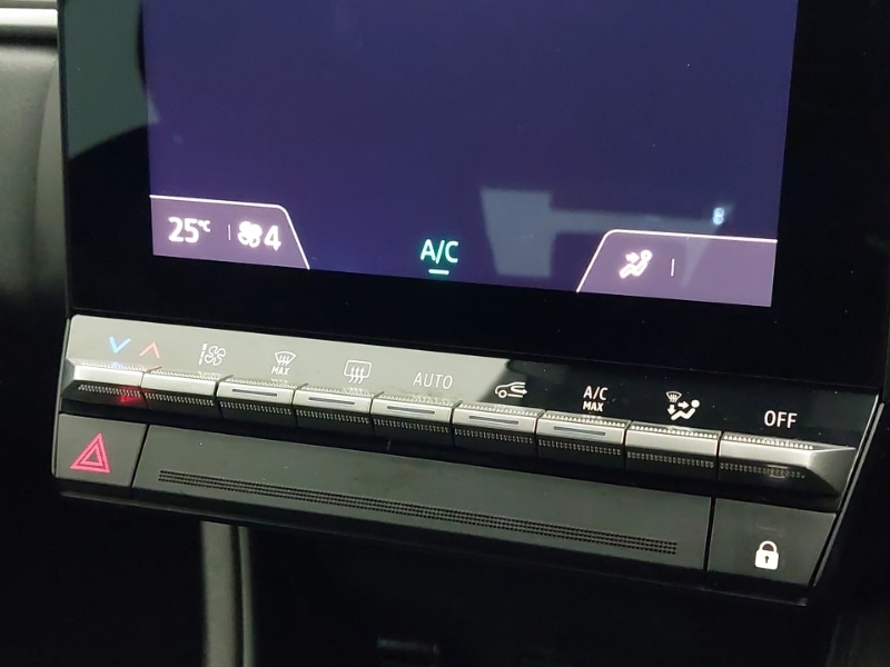 Used Renault Captur 2024 for sale - 77252193: Photo 15