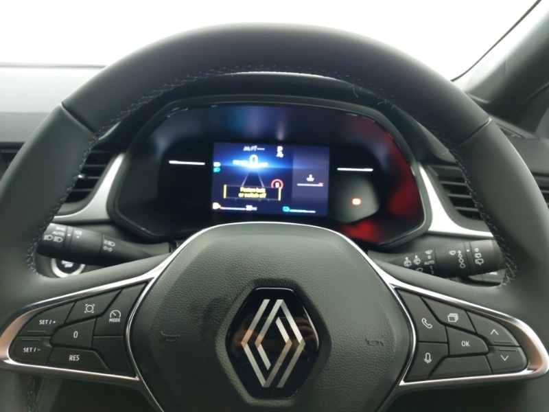 Used Renault Captur 2024 for sale - 77252193: Photo 19