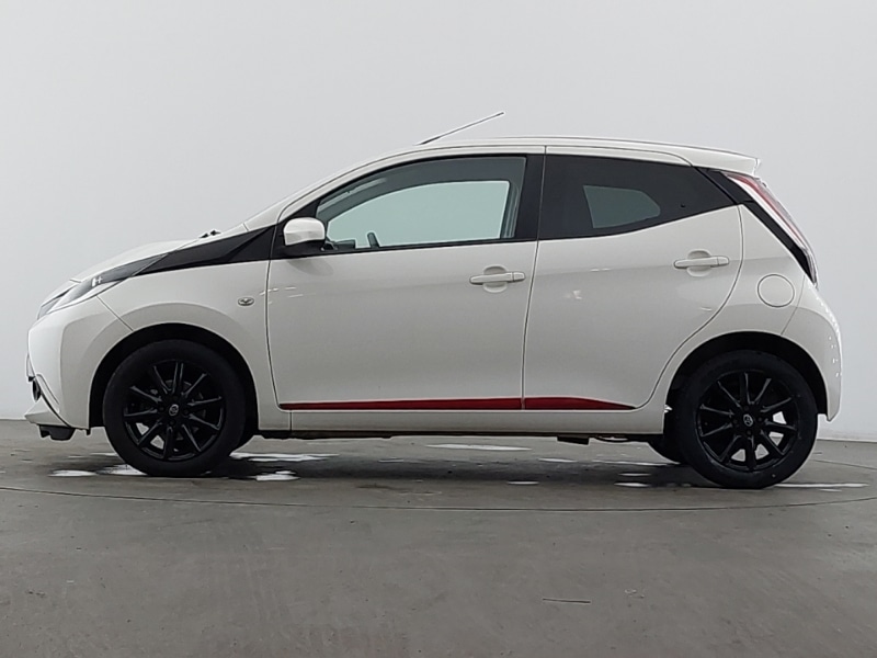 Used Toyota AYGO 2017 for sale - 76771554: Photo 4