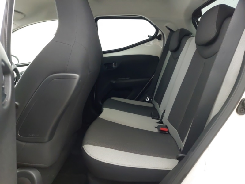 Used Toyota AYGO 2017 for sale - 76771554: Photo 6