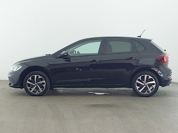 Used Volkswagen Polo 2024 for sale - 79056758: Photo