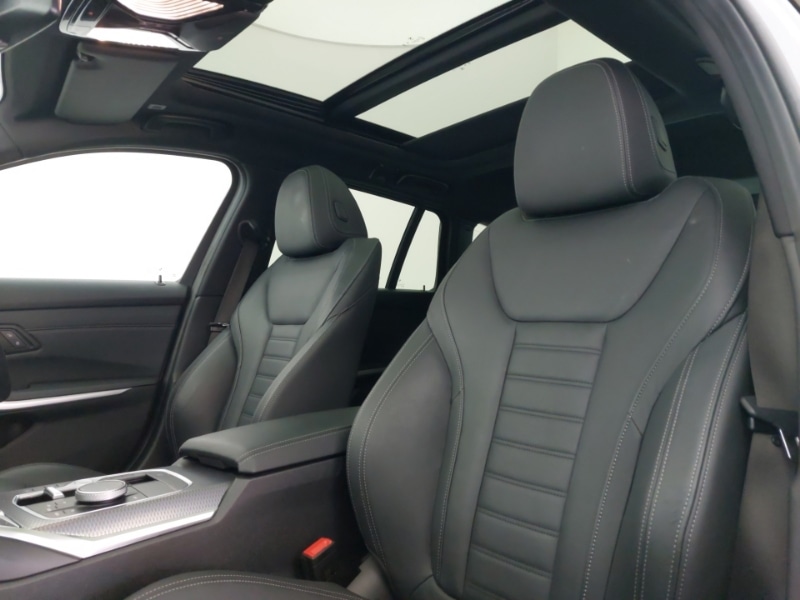 Used BMW 3 Series 2024 for sale - 78112889: Photo 12