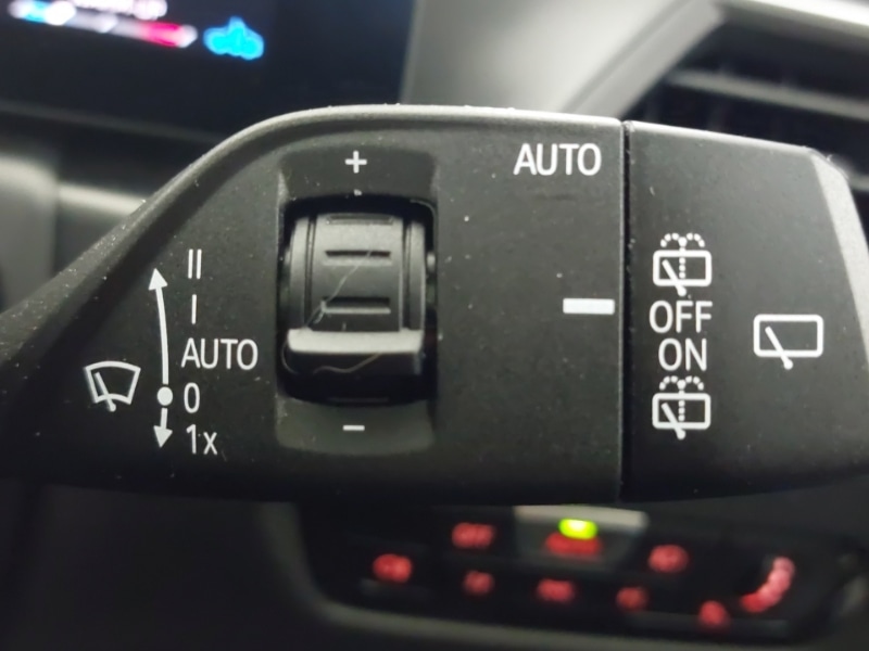 Used BMW 3 Series 2024 for sale - 78112889: Photo 17