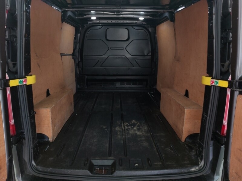 Used Ford Transit Custom 2022 for sale - 77933232: Photo 8