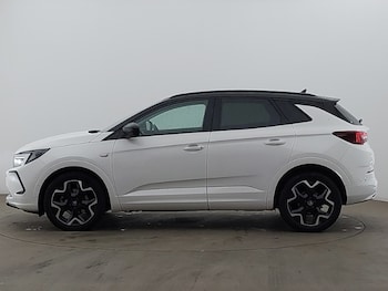 Used Vauxhall Grandland 2022 for sale - 75775486: Photo