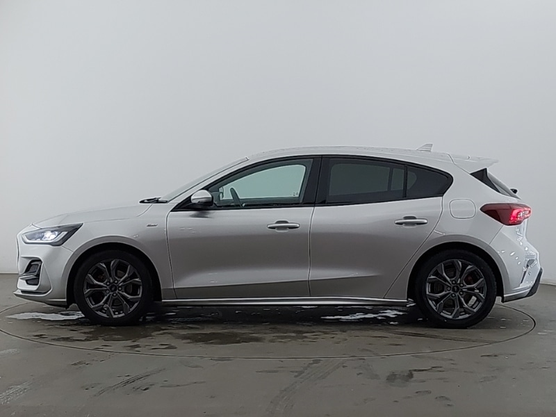 Used Ford Focus 2023 for sale - 77548934: Photo 4