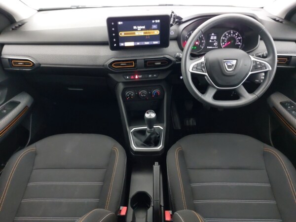 Used Dacia Sandero Stepway 2022 for sale - 76294228: Photo 2