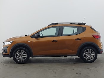 Used Dacia Sandero Stepway 2022 for sale - 76403599: Photo