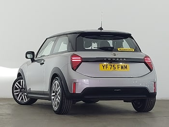 Used MINI Cooper 2025 for sale - 79126507: Photo