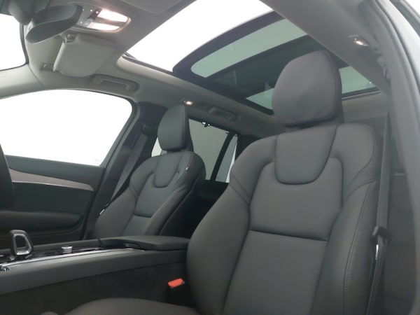 Used Volvo XC90 2024 for sale - 76264870: Photo 12