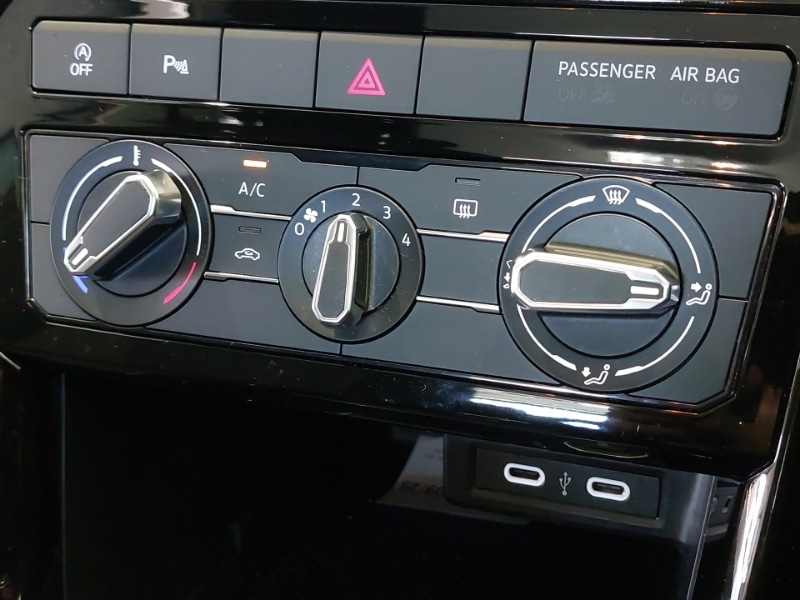 Used Volkswagen T-Cross 2024 for sale - 76054510: Photo 15