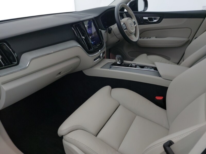 Used Volvo XC60 2024 for sale - 76187722: Photo 5