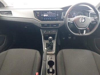 Used Volkswagen Polo 2019 for sale - 79452340: Photo