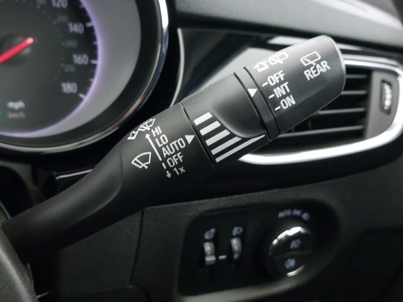 Used Vauxhall Astra 2018 for sale - 77078502: Photo 14