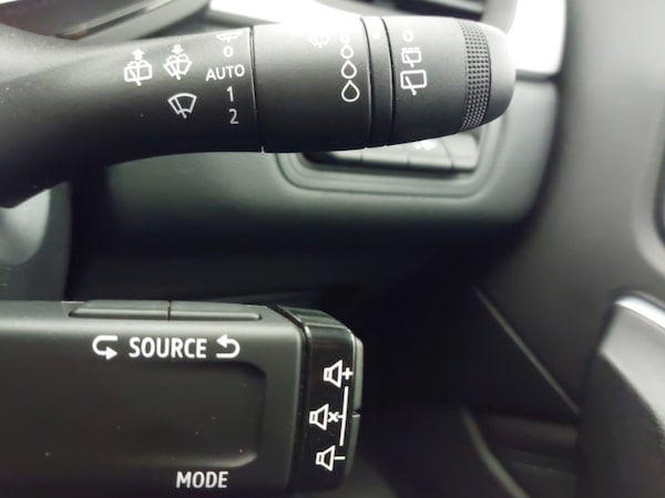 Used Renault Captur 2024 for sale - 76294235: Photo 18