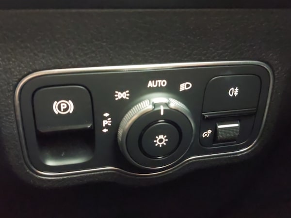 Used Mercedes-Benz EQB 2022 for sale - 76343705: Photo 17