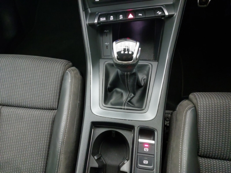 Used Audi Q3 2021 for sale - 76834429: Photo 16