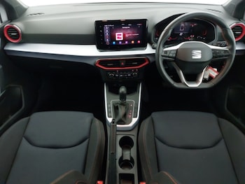 Used SEAT Arona 2023 for sale - 77690077: Photo