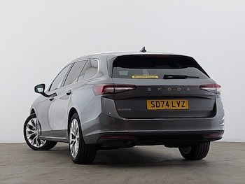 Used Skoda Superb 2024 for sale - 75714635: Photo