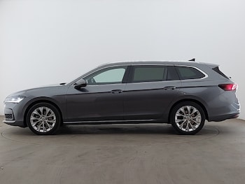 Used Skoda Superb 2024 for sale - 75714635: Photo