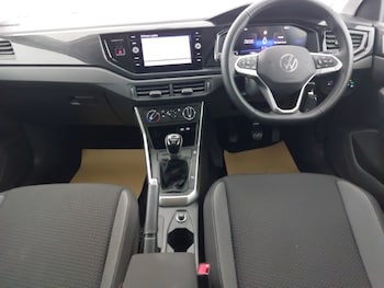 Used Volkswagen Polo 2024 for sale - 78783324: Photo