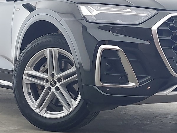 Used Audi Q5 2021 for sale - 76213126: Photo 9