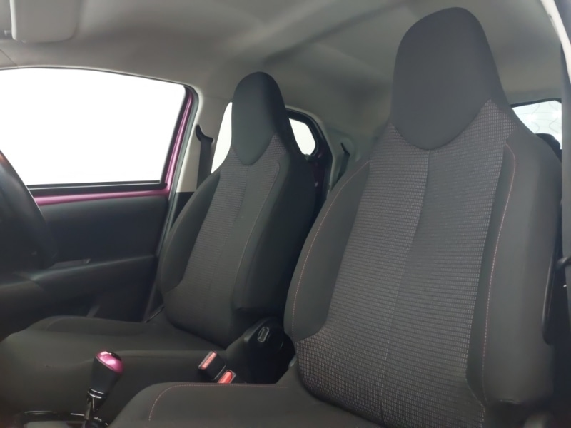 Used Toyota AYGO 2018 for sale - 77678431: Photo 12