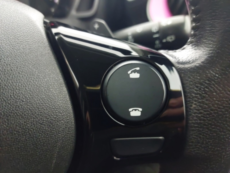 Used Toyota AYGO 2018 for sale - 77678431: Photo 19