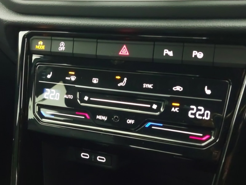 Used Volkswagen T-Roc 2025 for sale - 77130138: Photo 16