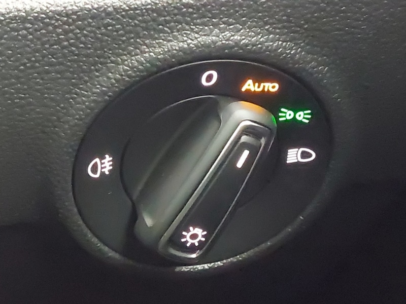 Used Volkswagen T-Roc 2025 for sale - 77130138: Photo 17