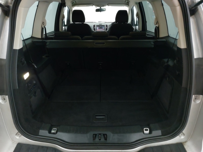 Used Ford Galaxy 2016 for sale - 76478858: Photo 8