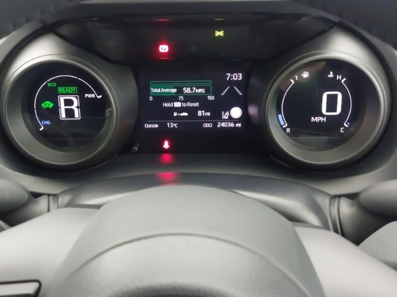 Used Toyota Yaris Cross 2023 for sale - 77999858: Photo 11