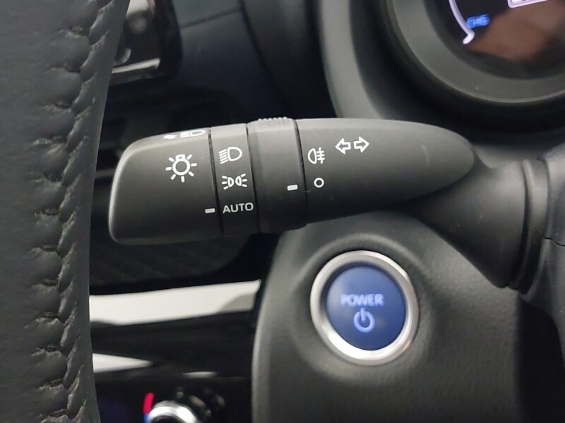 Used Toyota Yaris Cross 2023 for sale - 77999858: Photo 12