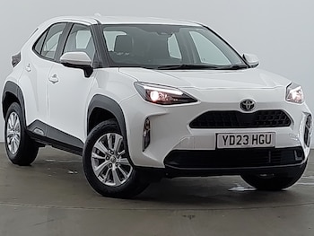 Used Toyota Yaris Cross 2023 for sale - 77999858: Photo