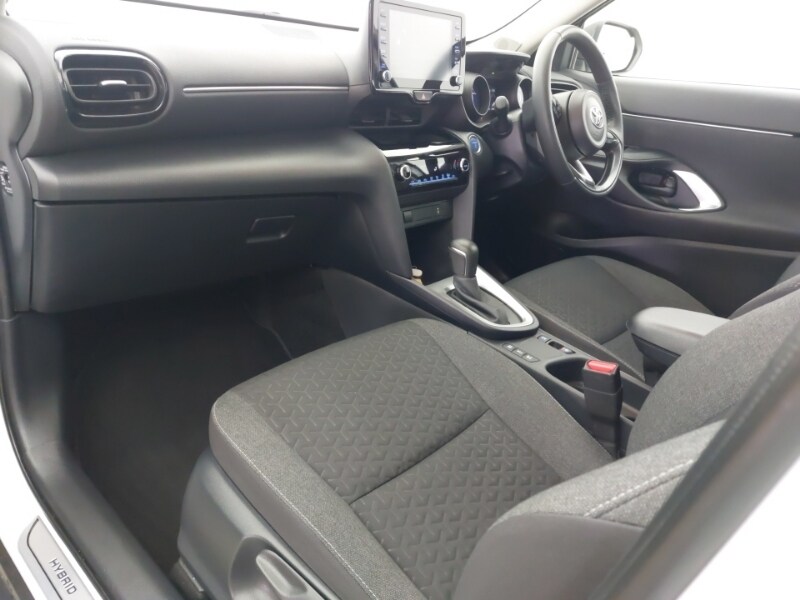 Used Toyota Yaris Cross 2023 for sale - 77999858: Photo 5