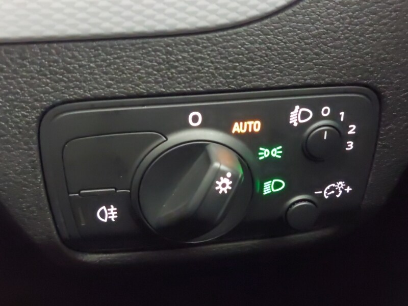 Used Audi Q2 2017 for sale - 76478873: Photo 17