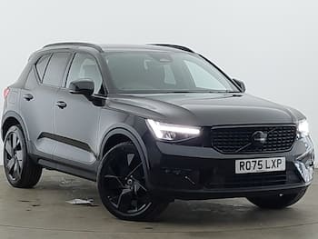 Used Volvo XC40 2025 for sale - 79790340: Photo